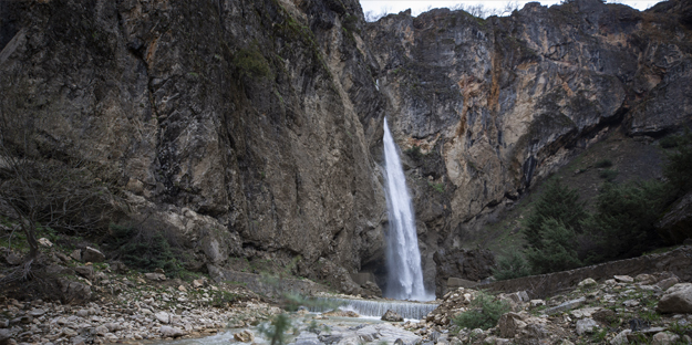 İşte Rabat Şelalesi'nde ilkbahar güzelliği...