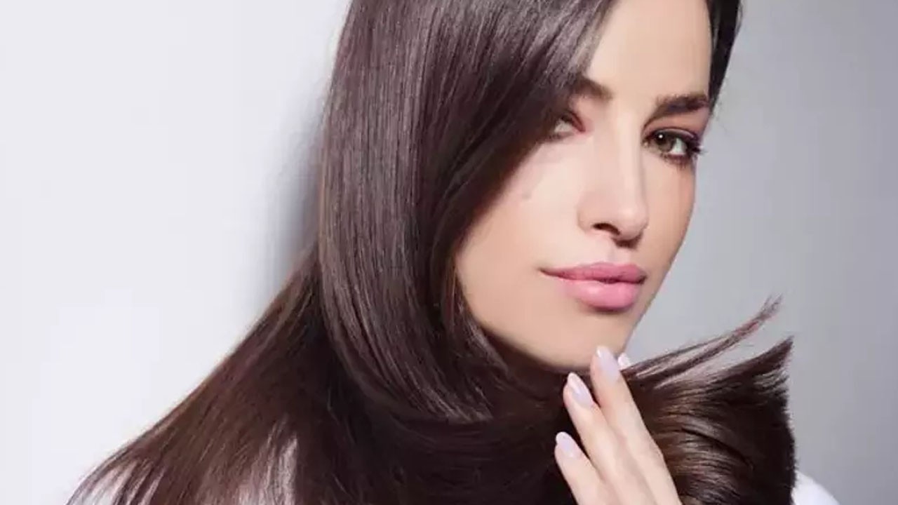  İşte saçları daha da güçlendirecek uzman tüyoları: Saçlarda sonbahar alarmı!