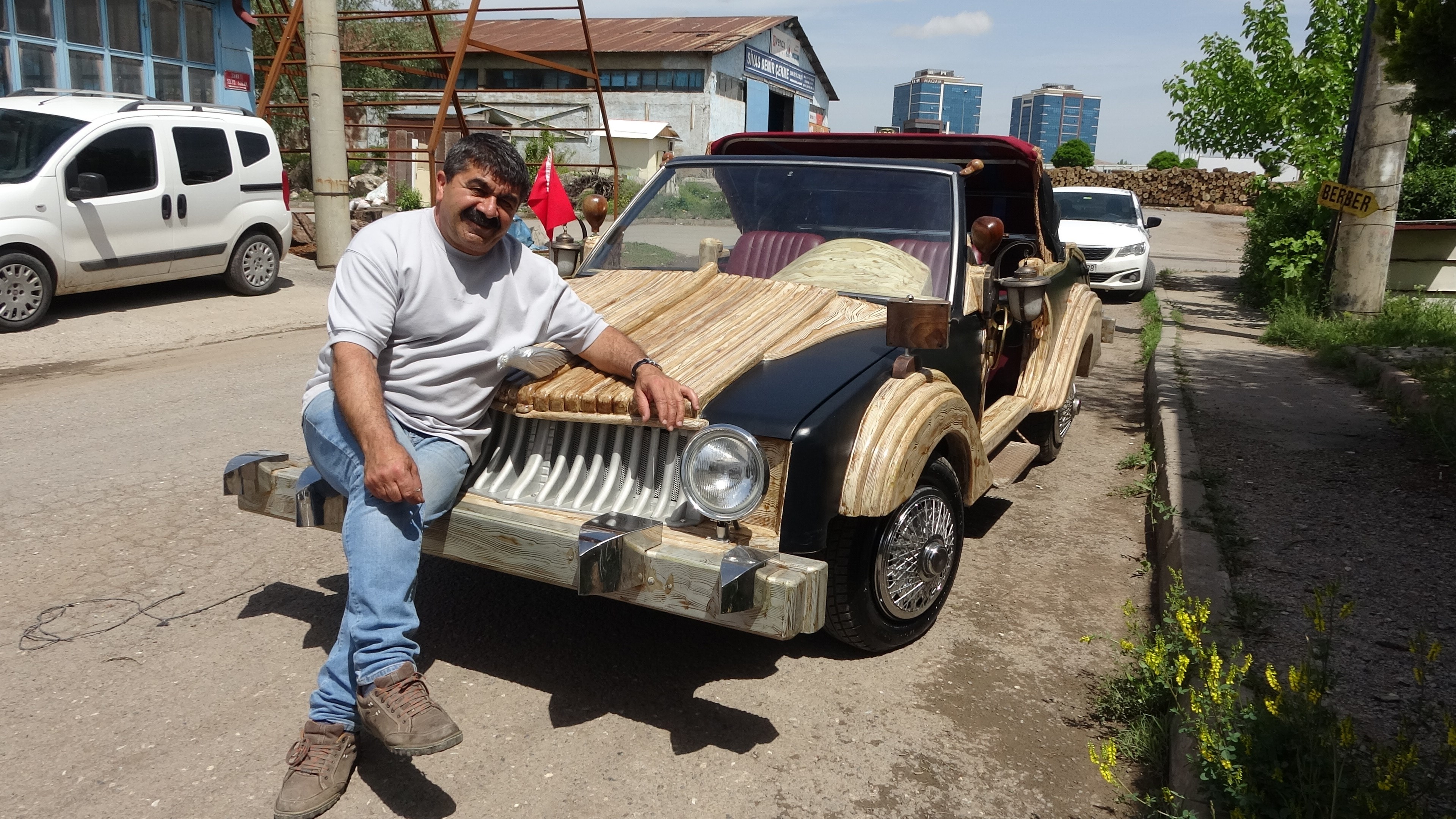 İşte satış fiyatı! Bu otomobilin aynısı başka yerde yok