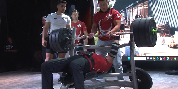 İşte şov denemesinin sonucu! İngiliz asker Seyit Onbaşı'ya özendi