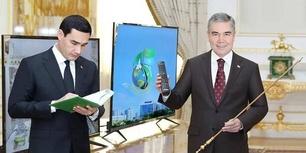 İşte Türkmenistan'ın yeni cumhurbaşkanı! Babasının yerine geldi