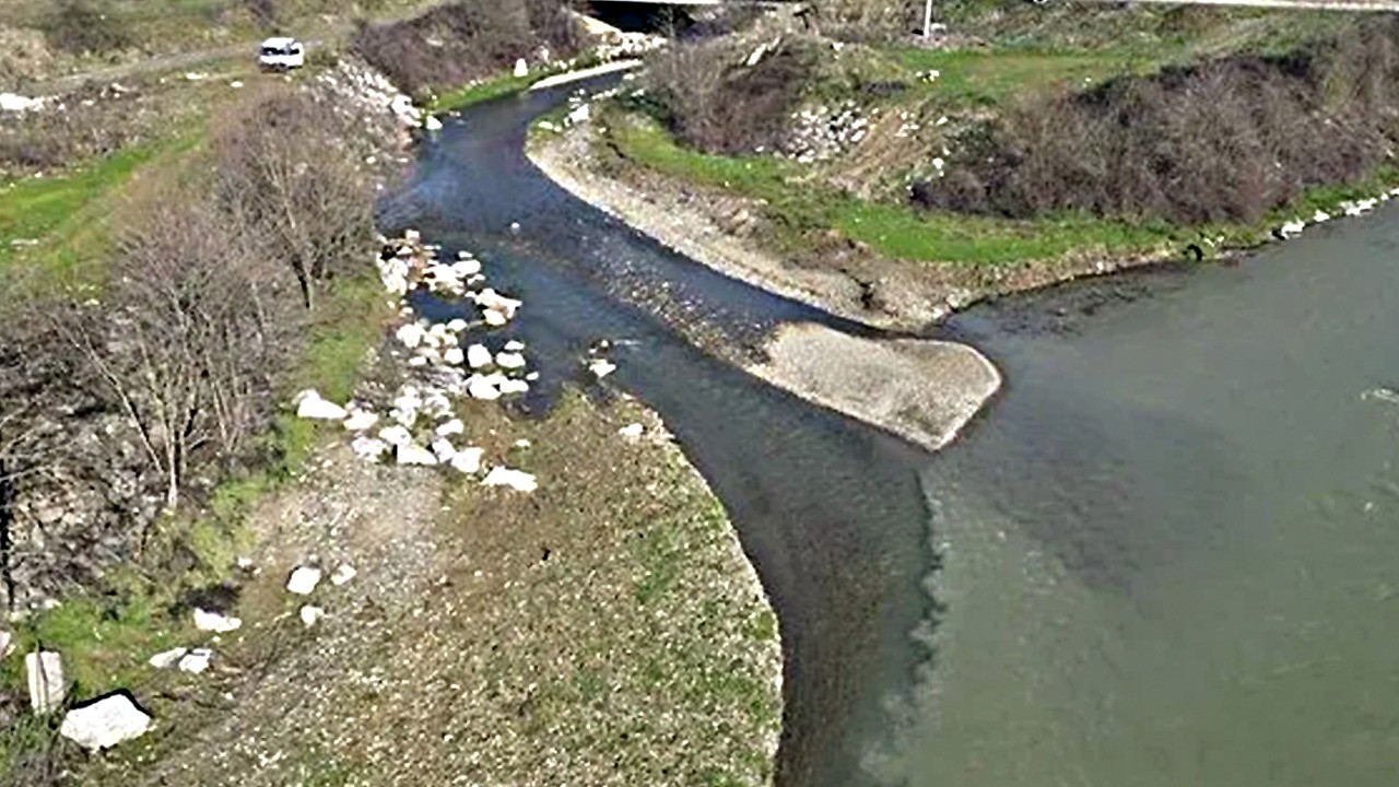  İBB'nin düştüğü rezil durum: 5 ilçenin kanalizasyonu Melen Çayı'na akıyor