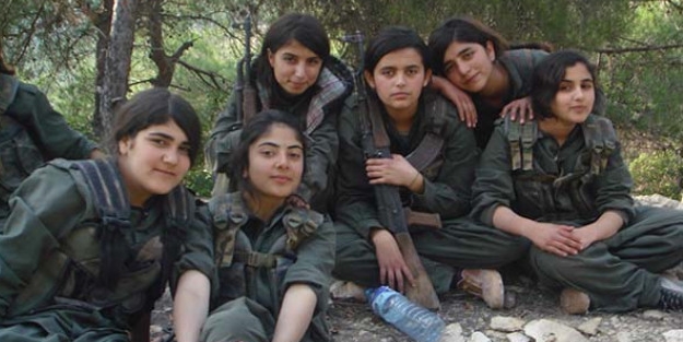 İşte YPG'nin çocuk teröristleri!