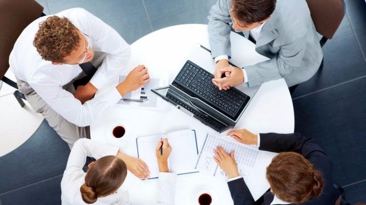 İşten çıkınca çalışmanız yasaklanabilir