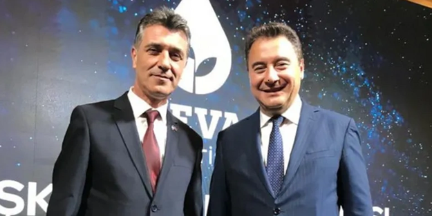 İstifa dalgası: DEVA Partisi'nden kaçan kaçana!