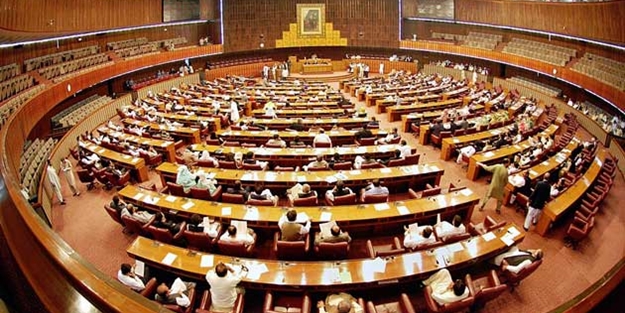 İstifa eden vekil: Bu parti artık nazileri geçti