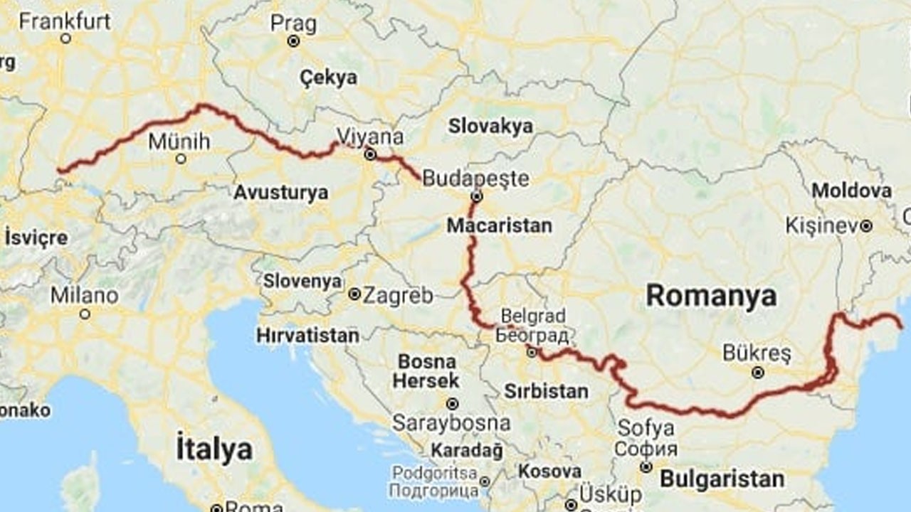 İstifa kararı ile sarsılan o ülkenin Cumhurbaşkanı Çin'e gitti: Tuna Koridoru açıldı