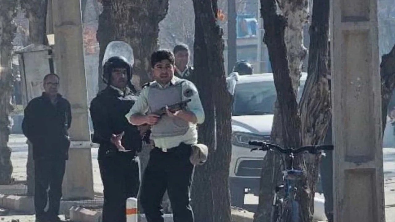 İstifa kararı İran halkına yetmedi: İran'da protestolar sonrası Pezeşkiyan'ın çıkışı gündeme oturdu