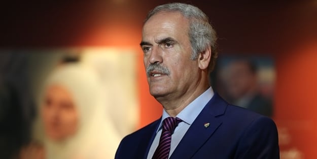 İstifası istenen belediye başkanı yurt dışına gitti