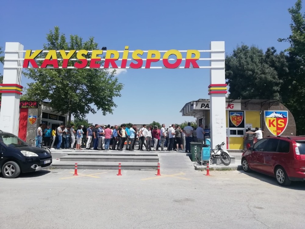 İstikbal Mobilya Kayserispor kombine biletleri satışa çıktı 