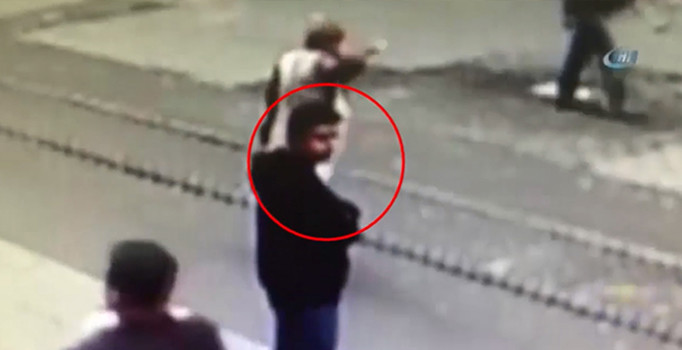 İstiklal Caddesi'ndeki patlamadan saniyeler önce canlı bomba kamerada