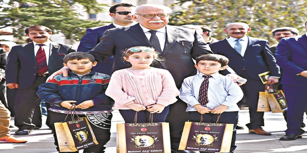 İstiklal Marşı ‘milli mutabakat metni’