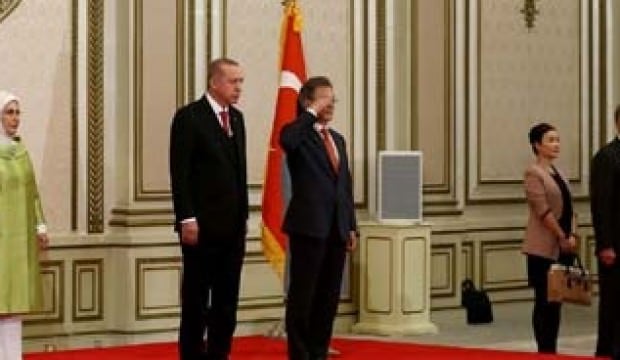 İstiklal Marşı okunurken Güney Kore lideri bir anda...