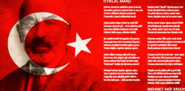 İstiklal Marşı sırasında kasıtlı ve sürekli olarak o haltı yemişti! O kepazeliğin sonu bakın ne oldu