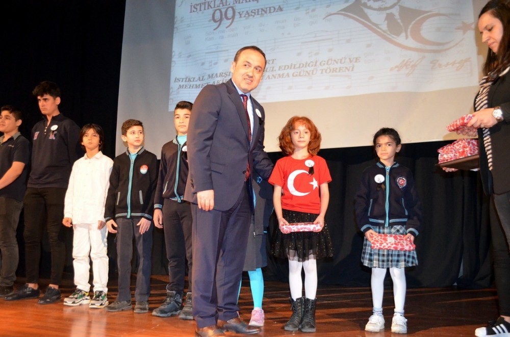 İstiklal Marşının 99. yılı kutlandı 
