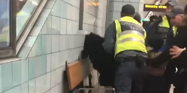 İşte Avrupa medeniyeti! Polis, hamile olan siyasi kadını banka yapıştırdı