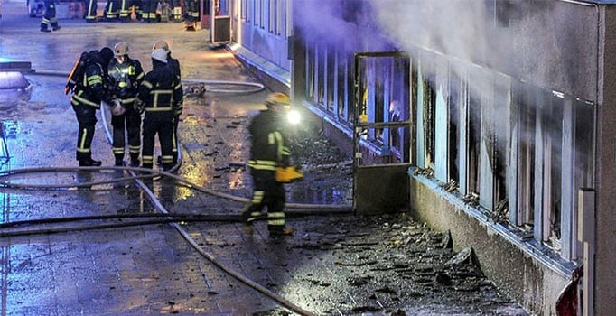 İsveç'te 3 büyükelçiliğin bulunduğu binada yangın çıktı
