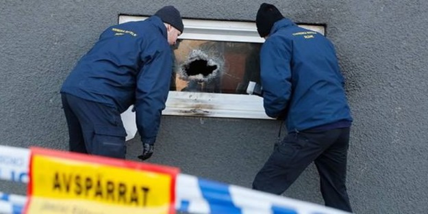 İsveç'te bir camiye daha saldırı