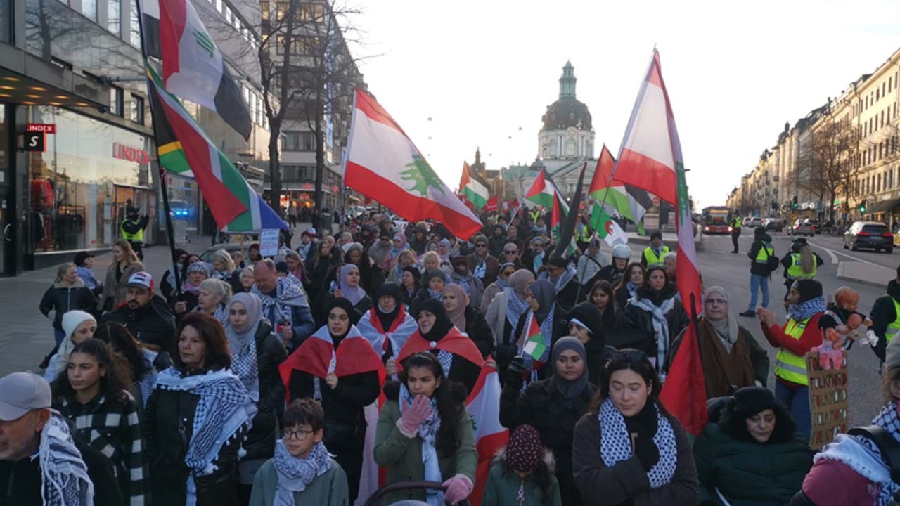 İsveç'te İsrail'in acımasız saldırıları protesto edildi!