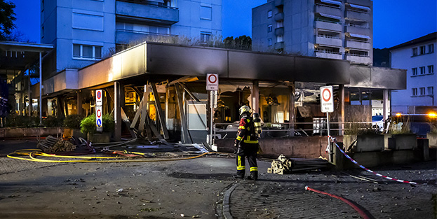 İsviçre'de patlama oldu! Ölü ve yaralılar var!