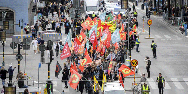 İsveç'te PKK provokasyonu! Cumhurbaşkanı Erdoğan aleyhinde sloganlar attılar