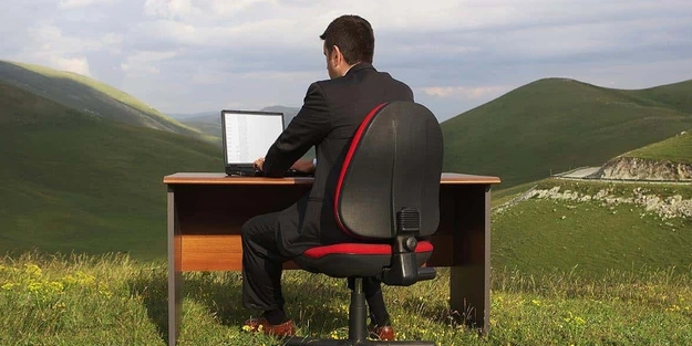 İşverenlerin aradığı uzaktan çalışma meslekleri belli oldu! Binlerce dolar kazanıyorlar...