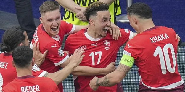 İsviçre, İtalya'yı 2-0 yenerek çeyrek finale yükseldi