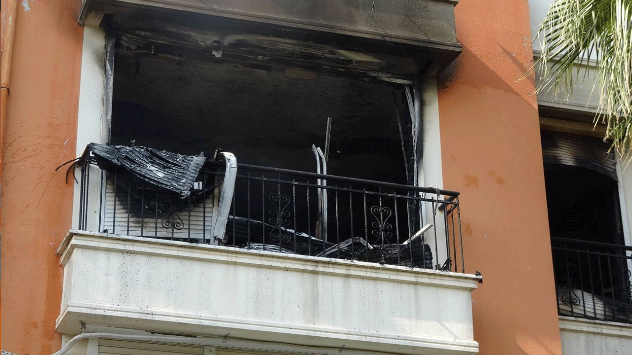 İsviçre'den 3 saat önce gelmişlerdi! Gurbetçi ailenin evi yandı