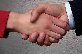 İsviçre’den tokalaşmayan müslümanlara ceza!