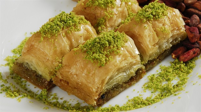 'İşyerinde tatlı tüketilmesin' mesajı