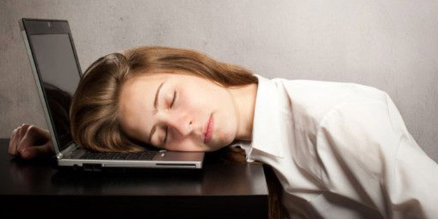 İşyerinde yorgunlukla mücadele etmenin 7 yolu