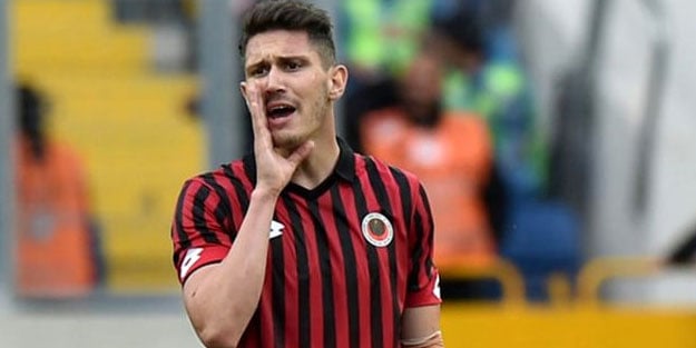 İtalya devi Roma'ya ikinci Türk! İmza an meselesi