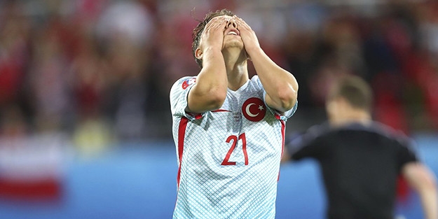 İtalya'dan Milli Takım'a kötü haber geldi