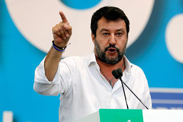 İtalya'da aşırı sağcı lider Salvini, Türk fındığını hedef aldı