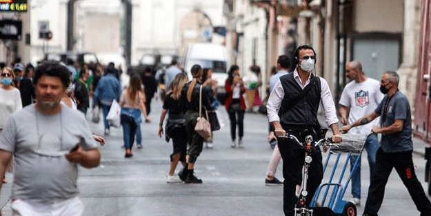 İtalya'da koronavirüs vaka sayısı 2 milyonu aştı