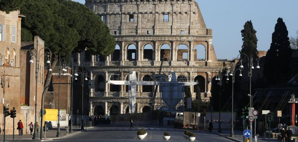 İtalya'da Kovid-19'da yılbaşından beri en düşük günlük ölüm sayısı kaydedildi