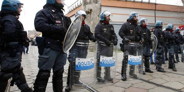 İtalya'da polis şiddeti tescillendi! Hepsi açığa alındı