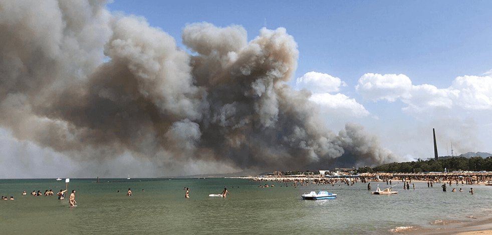 İtalya'da orman yangınları ile mücadele sürüyor