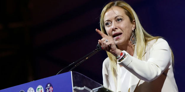 İtalya'da sandıklar kapandı! 2. Dünya Savaşı'ndan sonra bir ilk