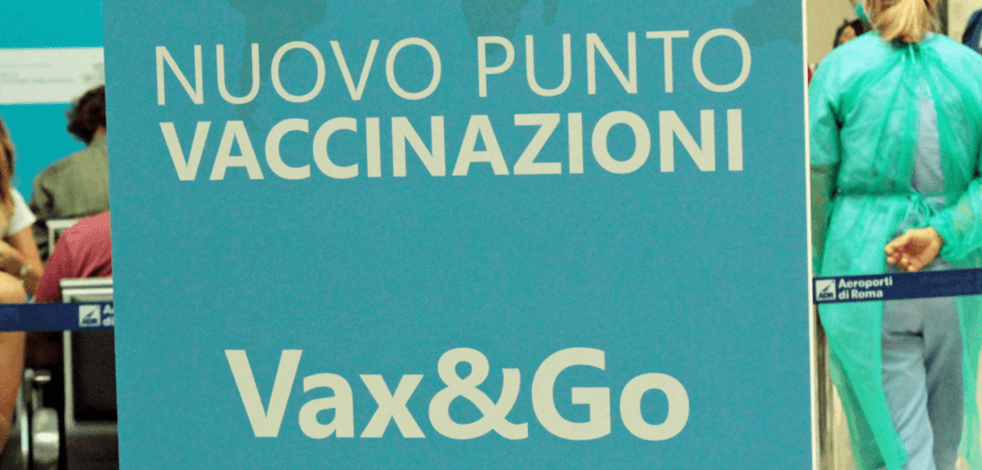 İtalya'da son 24 saatte 5 bin 696 yeni vaka