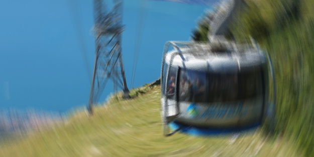 İtalya'da teleferik faciası: Çok sayıda ölü var