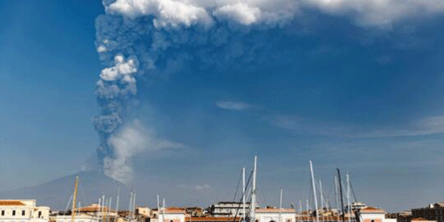 Etna Yanardağı yeniden faaliyete geçti! Halk tedirgin oldu