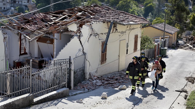 İtalya'dan OHAL kararı