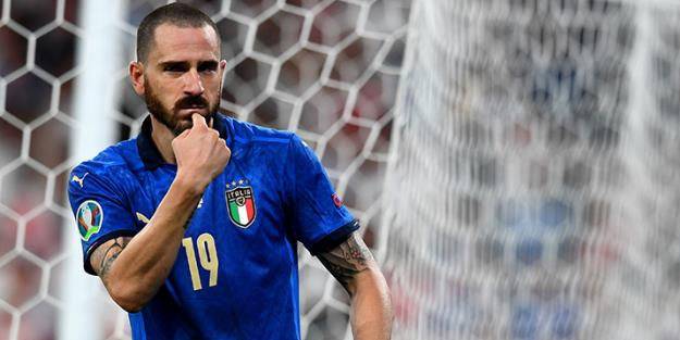 İtalyan futbolcu Bonucci rekor kırdı