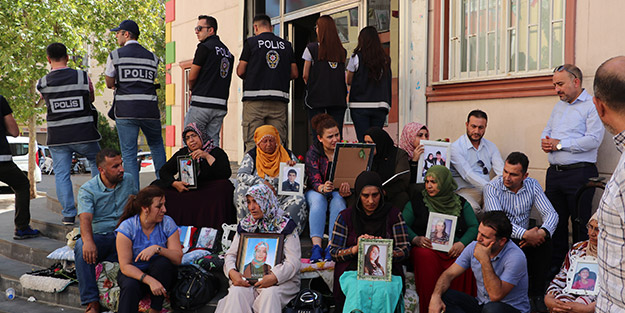 İtalyan gazetesi 'evlat nöbeti'ni ele aldı: Diyarbakır anneleri meydanlara iniyor