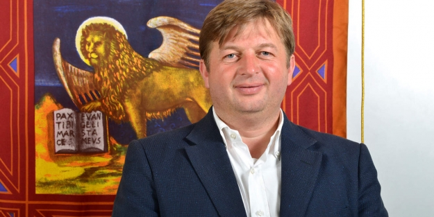 İtalyan siyasetçi net konuştu: 'Türkiye'ye dışarıdan...'