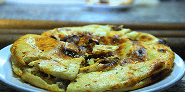 İtalyan yapsa öve öve bitiremezlerdi İşte Osmanlı’dan günümüze uzanan Anadolu pizzası