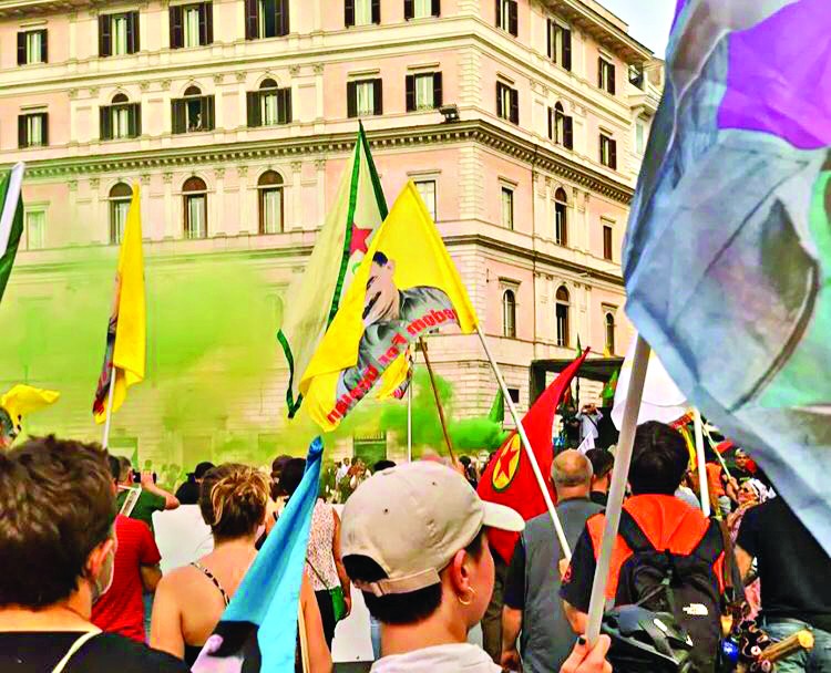 İtalya’nın terör sevgisi depreşti!