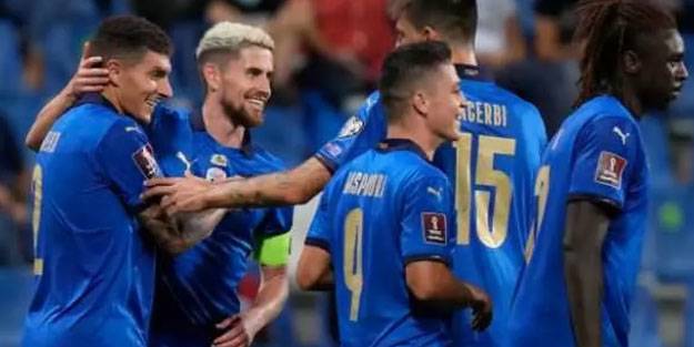 İtalya'nın yenilmezlik serisi 37 maça çıktı