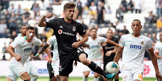 İtalyanlar Beşiktaş’ın yıldızı için geliyor!